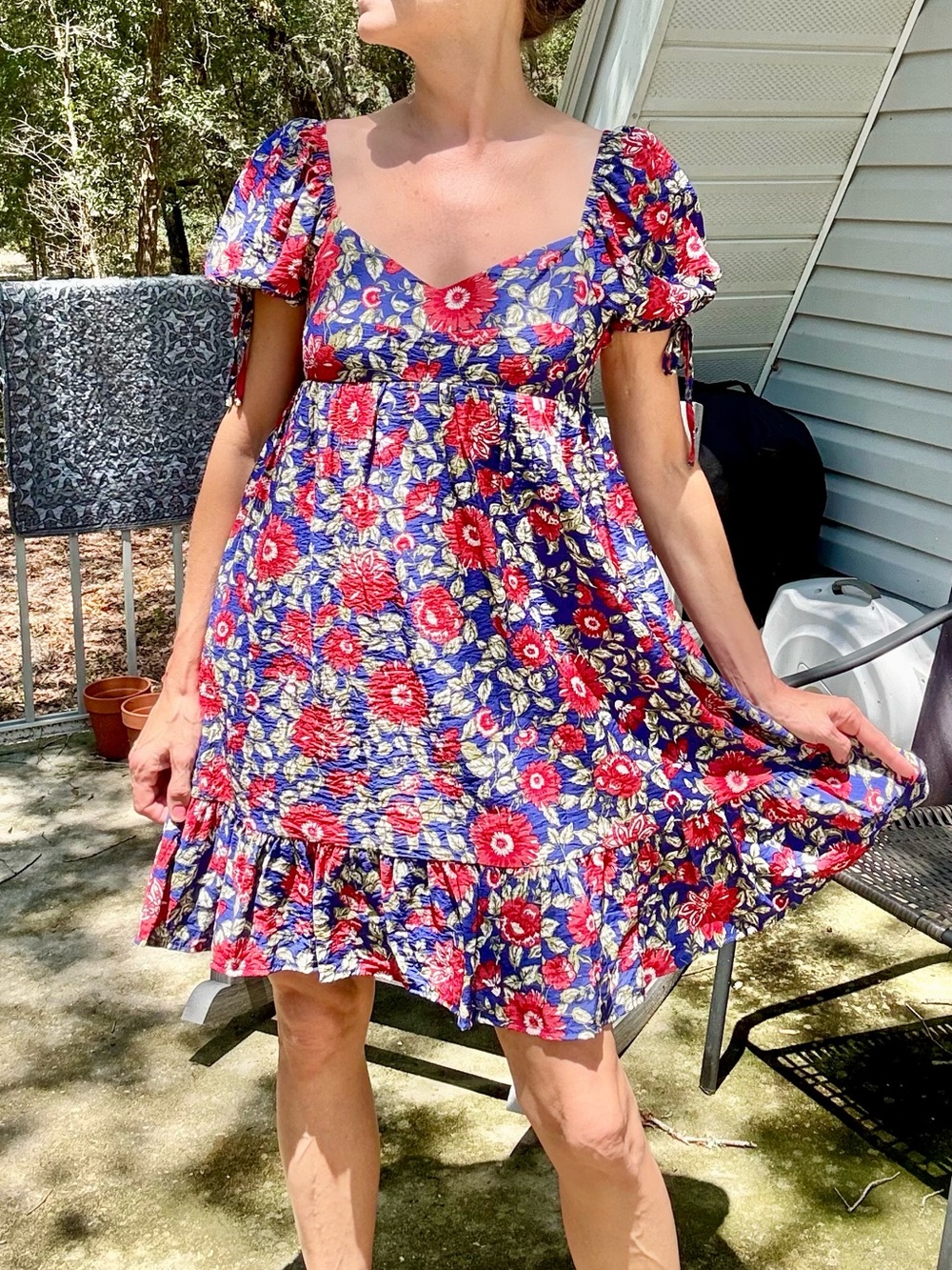 Blu Pepper Blue Floral Casual Dress with Red Flowers